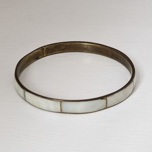 🌞 3/$15 - Vintage Mother of Pearl MOP/Shell Inlay Bangle Bracelet